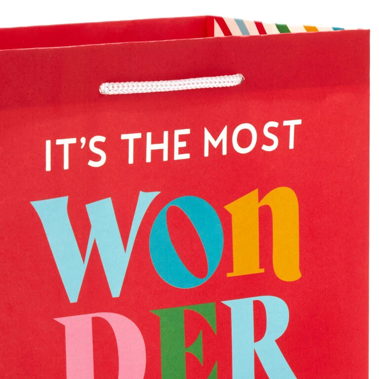 Hallmark Bright Wishes 8-Pack Christmas Gift Bags, Assorted Sizes And Designs - Image 3