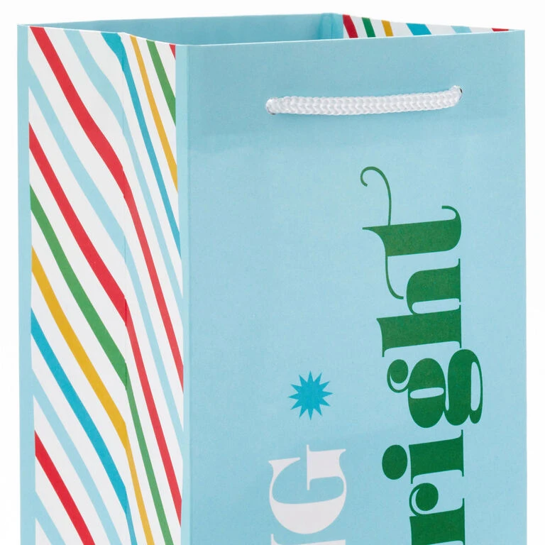Hallmark Bright Wishes 8-Pack Christmas Gift Bags, Assorted Sizes And Designs - Image 6