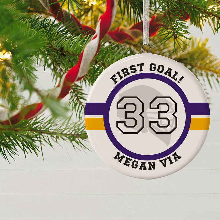 Lacrosse Ceramic Circle Personalized Ornament - Image 2